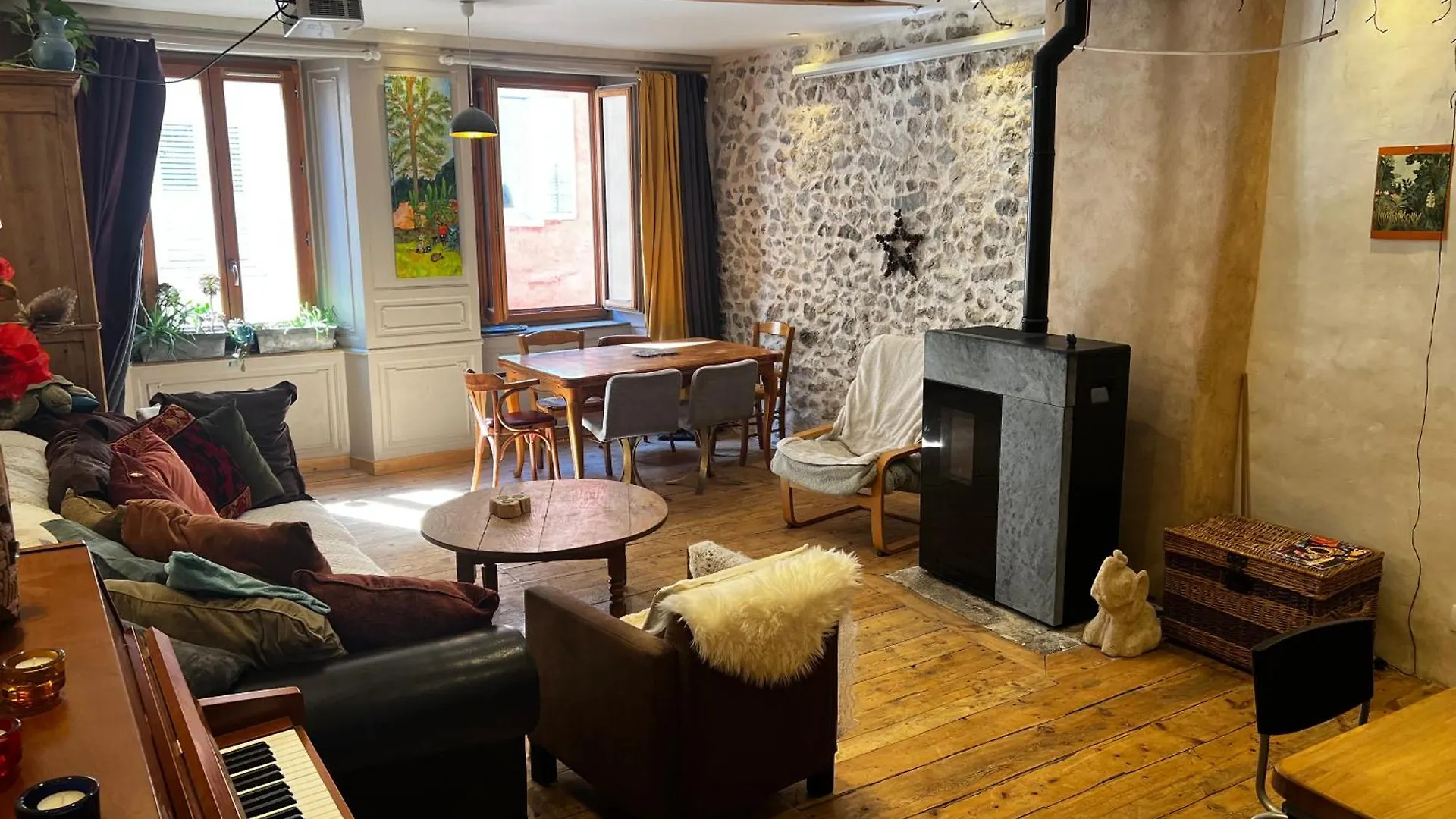 Appartement 110M2 Chaleureux Et Familial Briancon  0*, Briancon (Hautes-Alpes) France